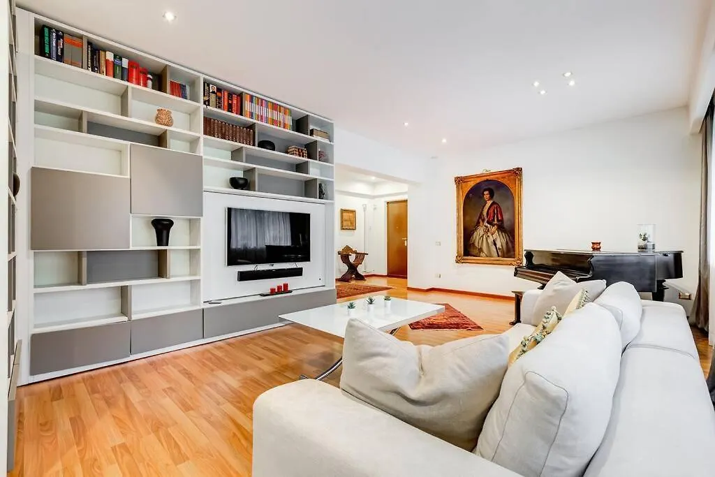 Exclusive Apartment In Eur Lake Rome 0*,  Italy