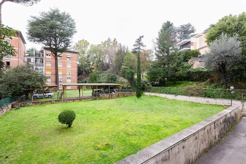 Exclusive Apartment In Eur Lake Rome Italy